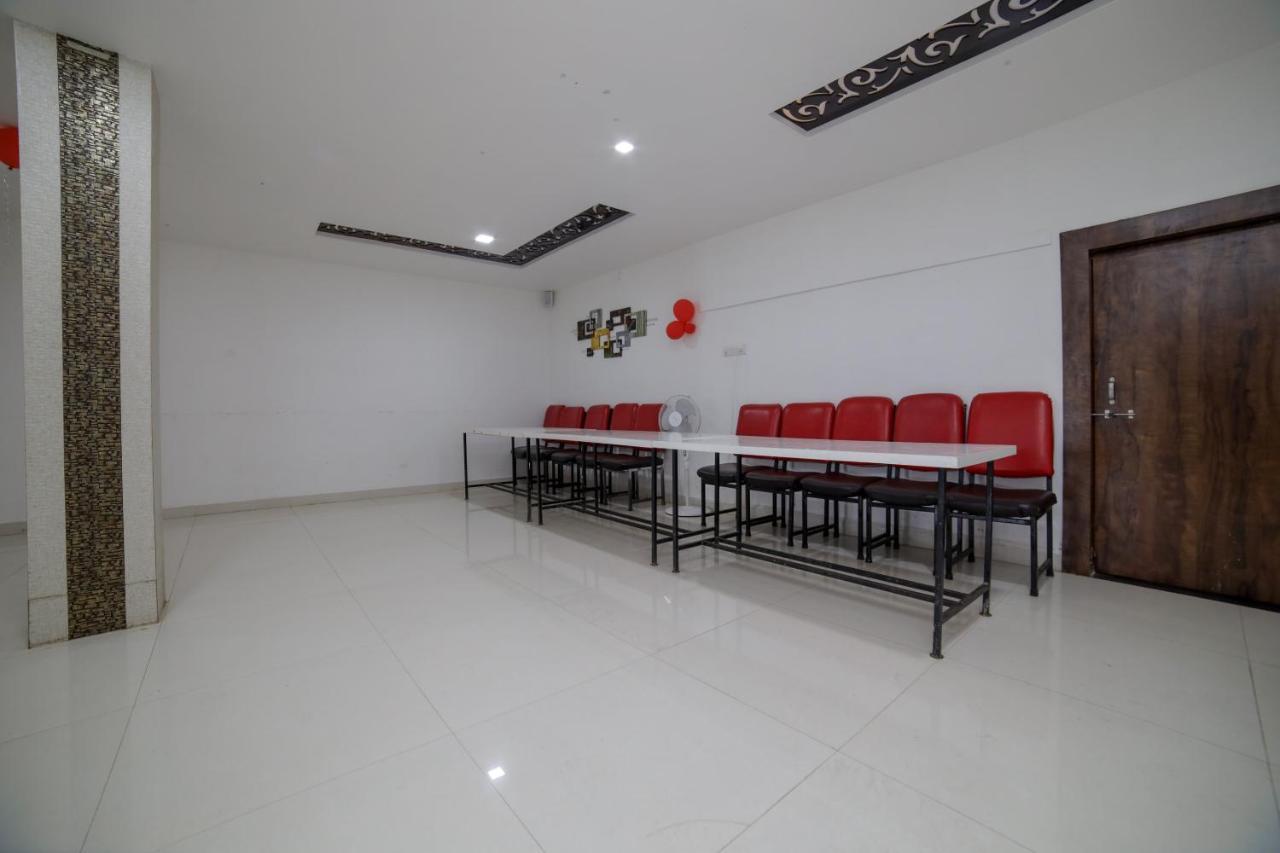 Khamtalai Capital O41969 Sahyog Hotel מראה חיצוני תמונה