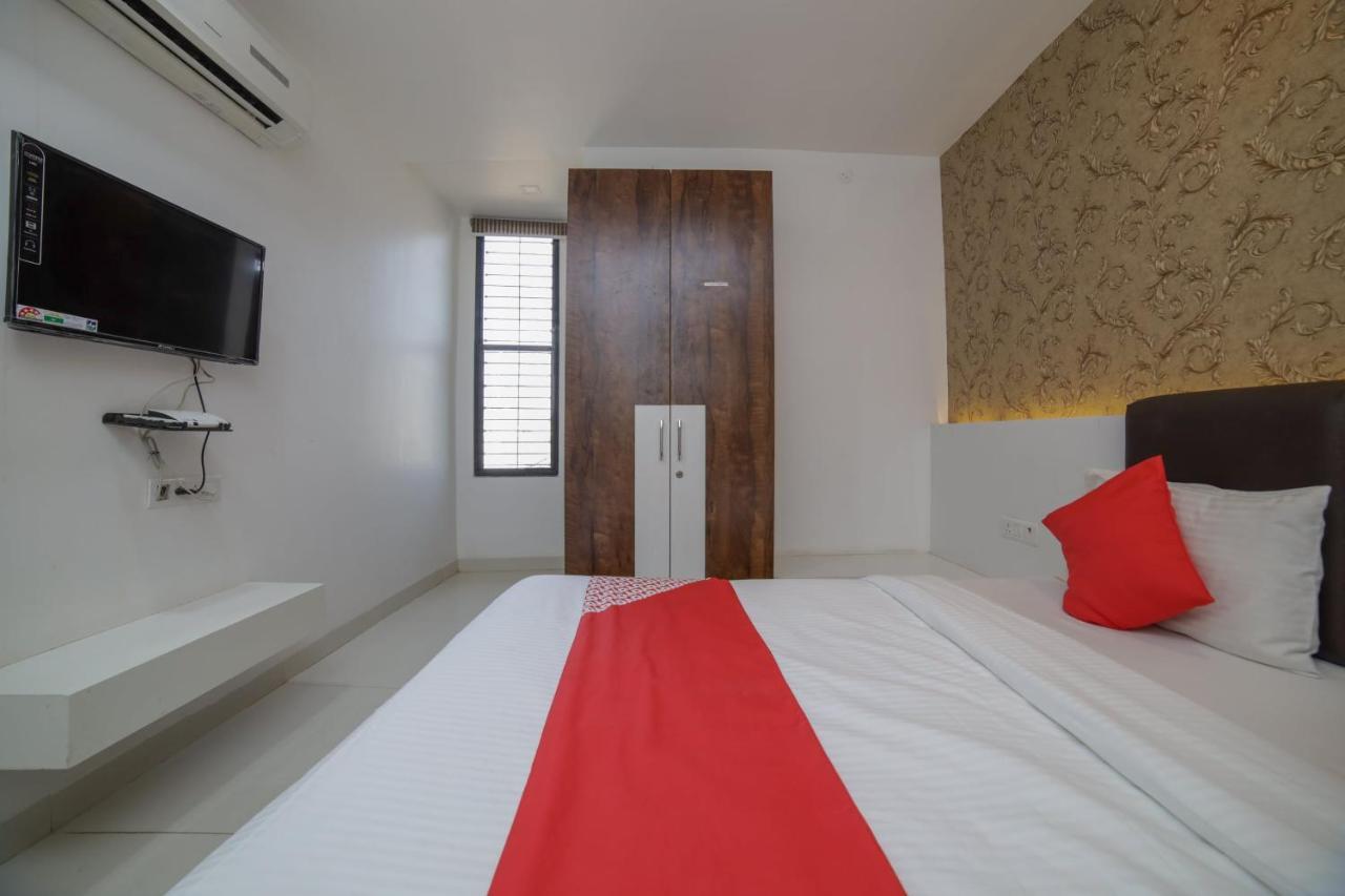 Khamtalai Capital O41969 Sahyog Hotel מראה חיצוני תמונה